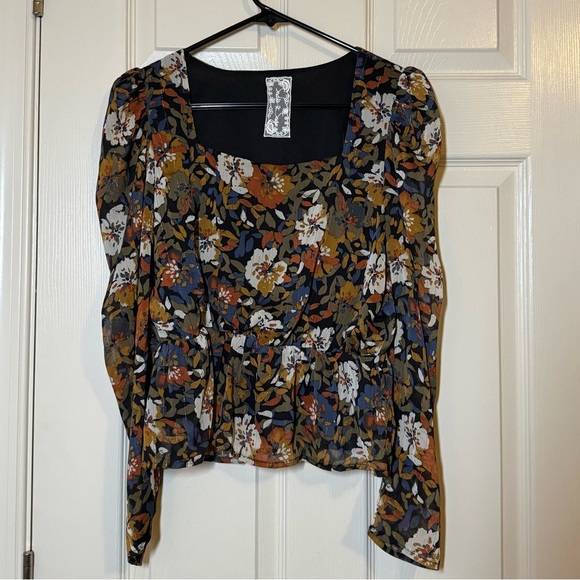 Sadie & Sage Multicolor Floral Blouse - Picture 1 of 7